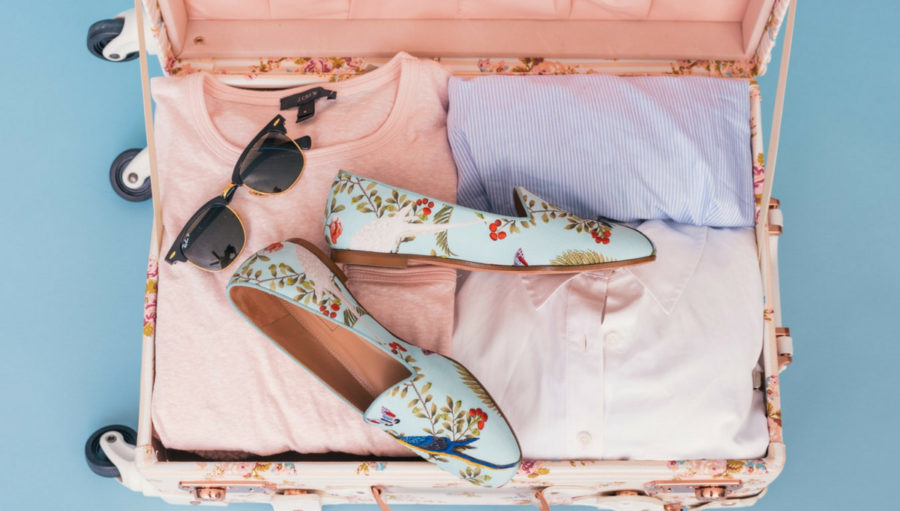 Summer Fashion Tips for Traveling in Style with Pastels